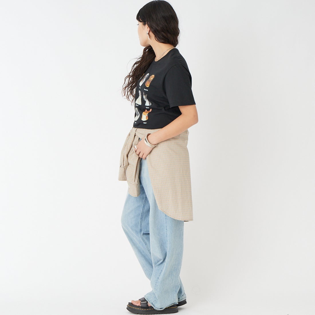 JERZEES [ジャージーズ] 9DOGS ショートスリーブTシャツ [JZ26S008] BLACK &&モデル身長：162cm 着用サイズ：M&&