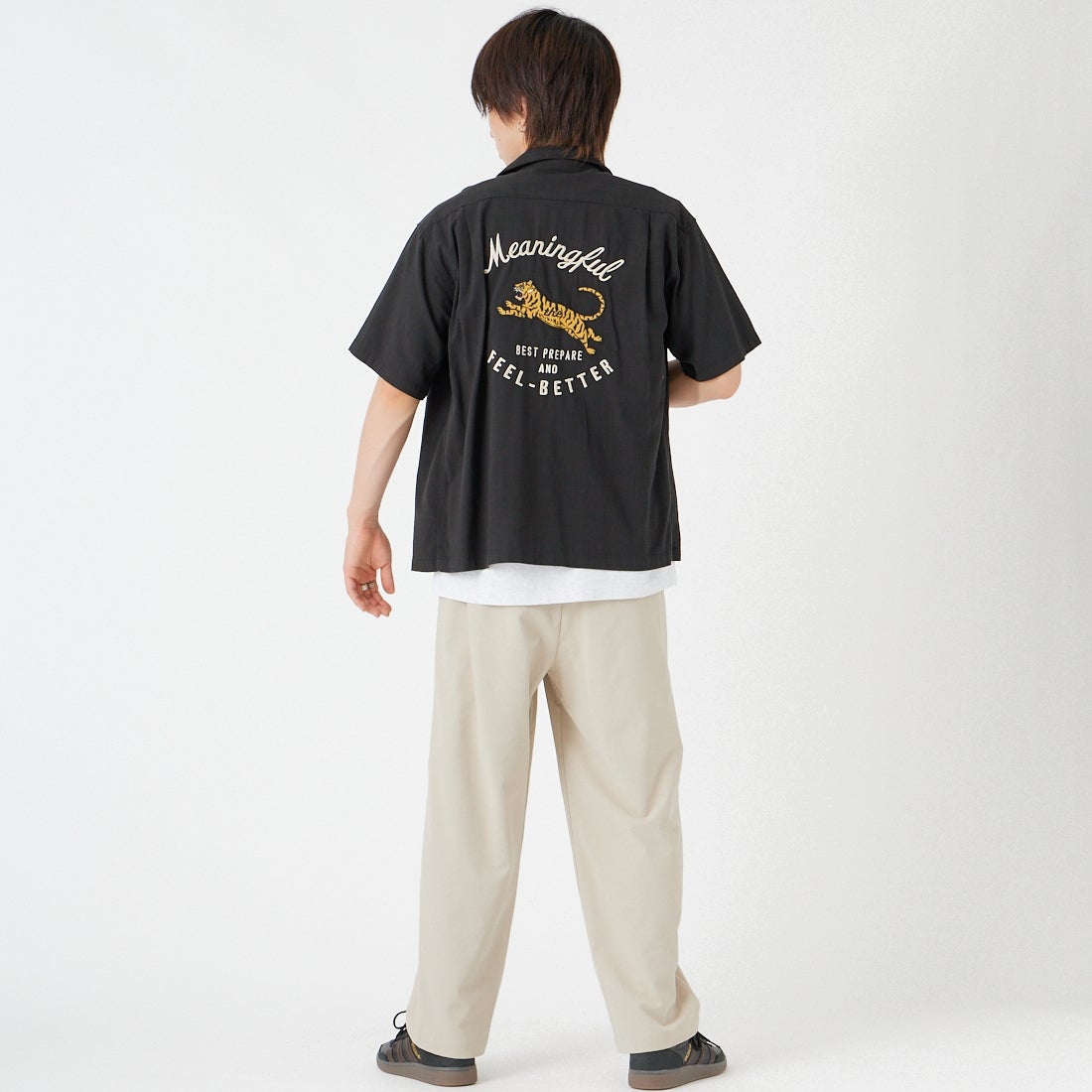 Noir Fabrik [ヌワールファブリック] DRYSCAPE バギーイージーパンツ [NF-262-026] BEIGE &&モデル身長：177cm 着用サイズ：S&&