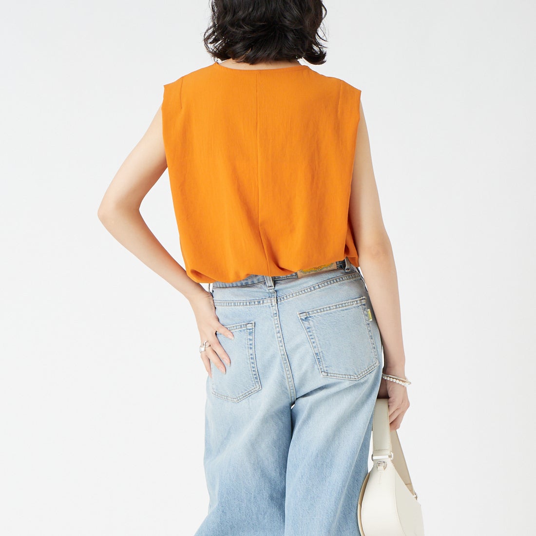 Jeans Factory Clothes [ジーンズファクトリークローズ] 肩タックノースリーブトップス [21268057] 020 ｵﾚﾝｼﾞ &&モデル身長：162cm 着用サイズ：F&&