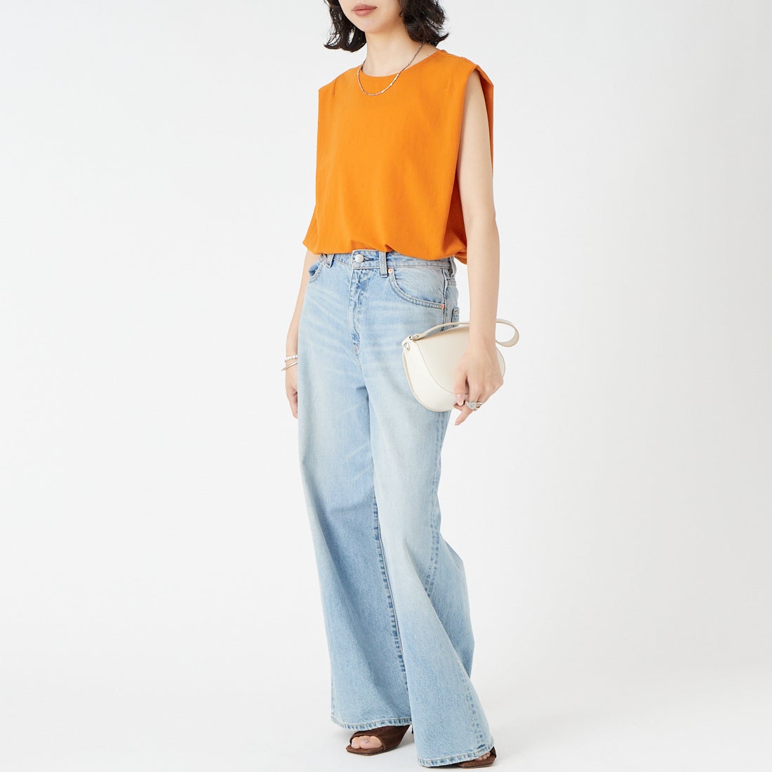 Jeans Factory Clothes [ジーンズファクトリークローズ] 肩タックノースリーブトップス [21268057] 020 ｵﾚﾝｼﾞ &&モデル身長：162cm 着用サイズ：F&&