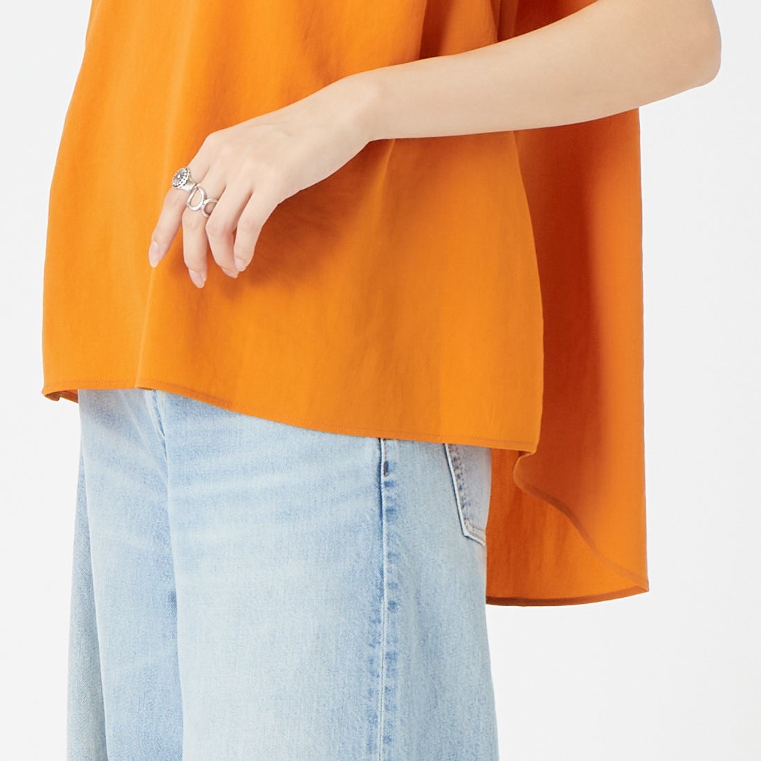 Jeans Factory Clothes [ジーンズファクトリークローズ] 肩タックノースリーブトップス [21268057] 020 ｵﾚﾝｼﾞ &&モデル身長：162cm 着用サイズ：F&&