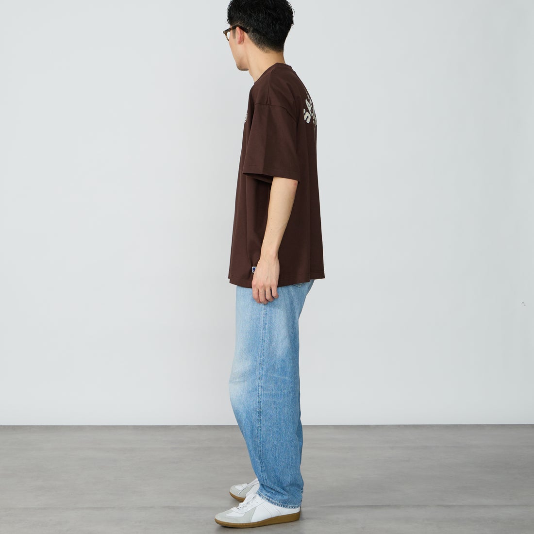 Fanatics [ファナティクス] 別注 MLBロゴ バックプリント ショートスリーブTシャツ [ML0126SS0012-JF] BROWN SD &&モデル身長：167cm 着用サイズ：L&&