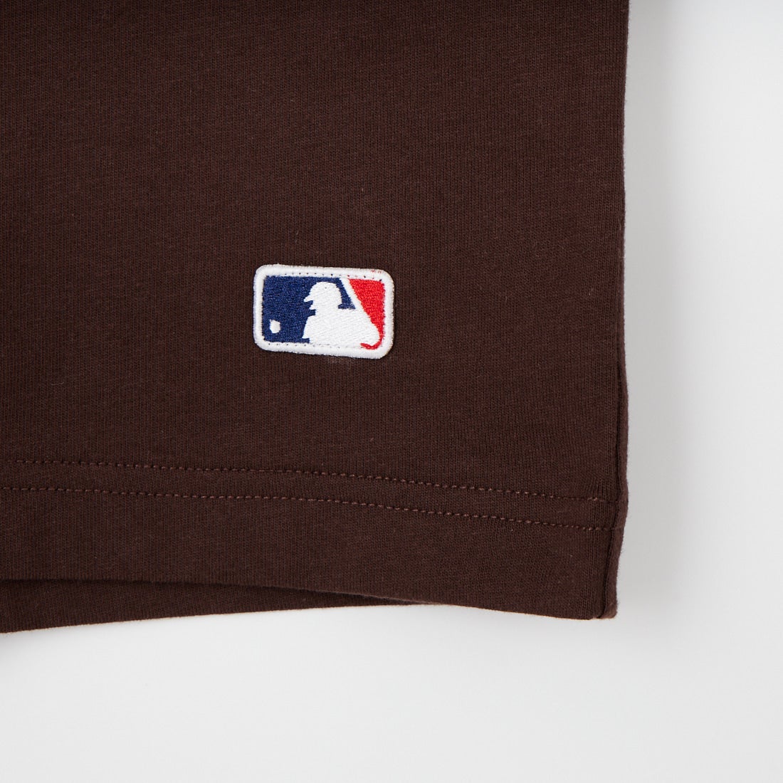 Fanatics [ファナティクス] 別注 MLBロゴ バックプリント ショートスリーブTシャツ [ML0126SS0012-JF] BROWN SD