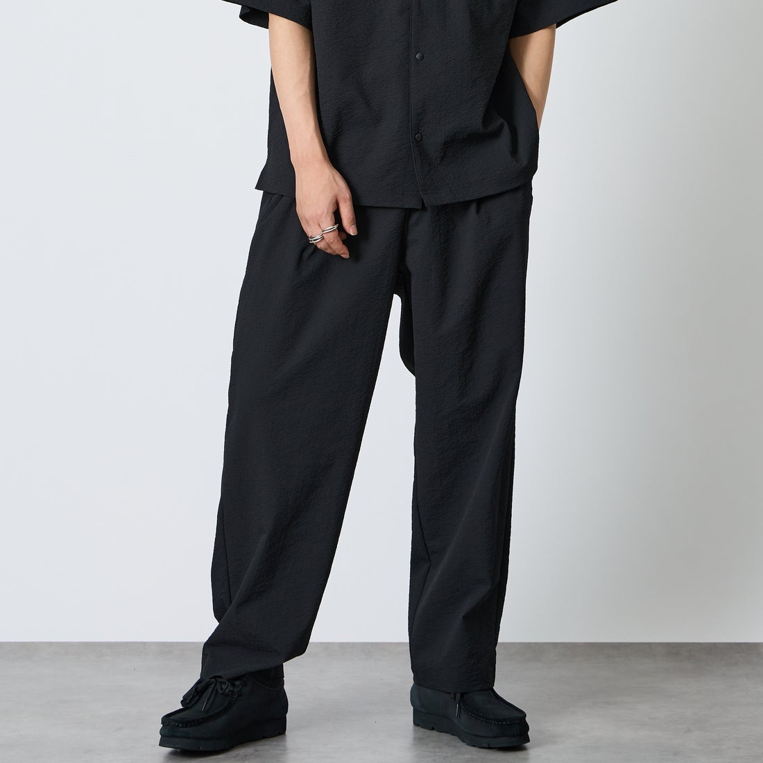 THOUSAND MILE [サウザンド マイル] 別注 ショートスリーブシャツ パンツセットアップ [TM261SS50841-JF] 09 BLACK &&モデル身長：179cm 着用サイズ：L&&