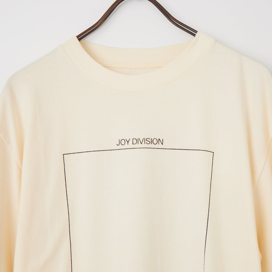 blurhms ROOTSTOCK [ブラームス ルーツストック] JD UNKNOWN PLEASURES  スタンダードプリントTシャツ [BROOTS25S33S26JD005] 01 IVORY
