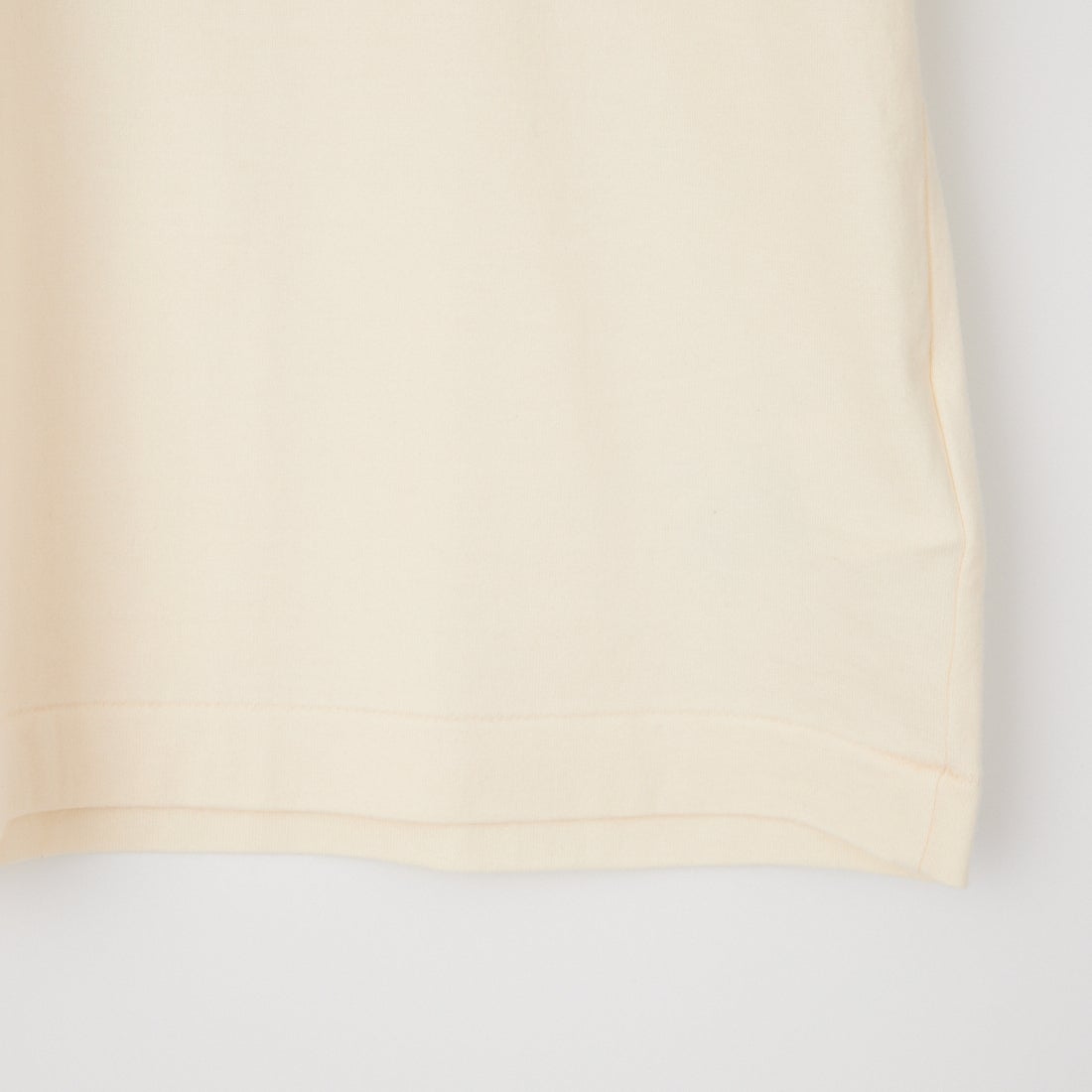 blurhms ROOTSTOCK [ブラームス ルーツストック] JD UNKNOWN PLEASURES  スタンダードプリントTシャツ [BROOTS25S33S26JD005] 01 IVORY