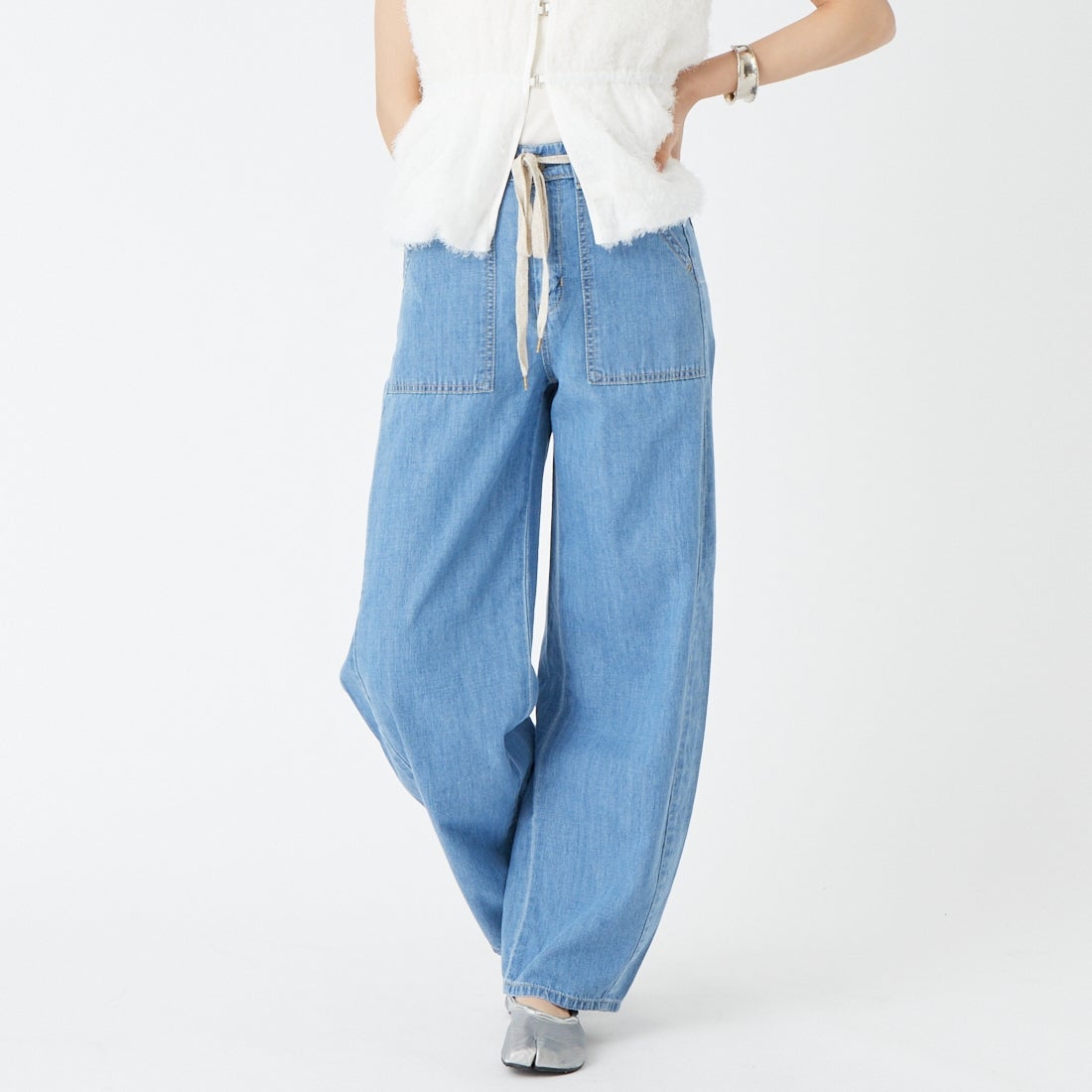 2600 O.W&&モデル身長：162cm 着用サイズ：XS&&