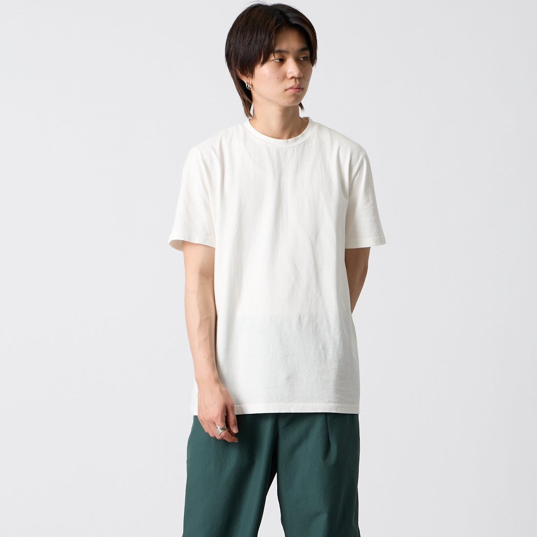 A.P.C. [アー・ペー・セー] バックプリントTシャツ [APC-PRINTEMPS-26] 91 BLANC C &&モデル身長：177cm 着用サイズ：M&&