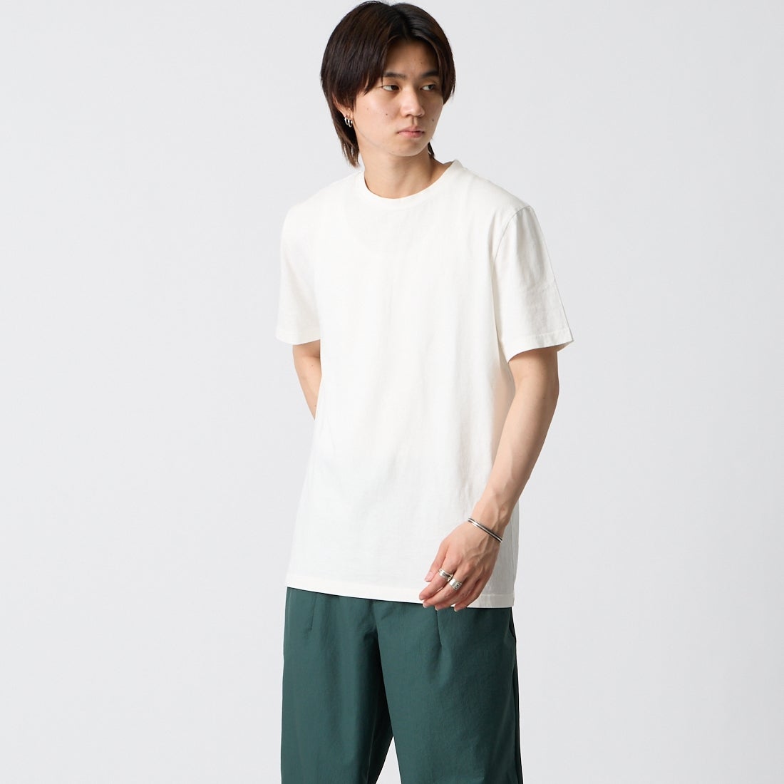 A.P.C. [アー・ペー・セー] バックプリントTシャツ [APC-PRINTEMPS-26] 91 BLANC C &&モデル身長：177cm 着用サイズ：M&&