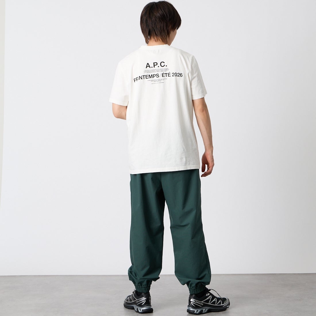 A.P.C. [アー・ペー・セー] バックプリントTシャツ [APC-PRINTEMPS-26] 91 BLANC C &&モデル身長：177cm 着用サイズ：M&&