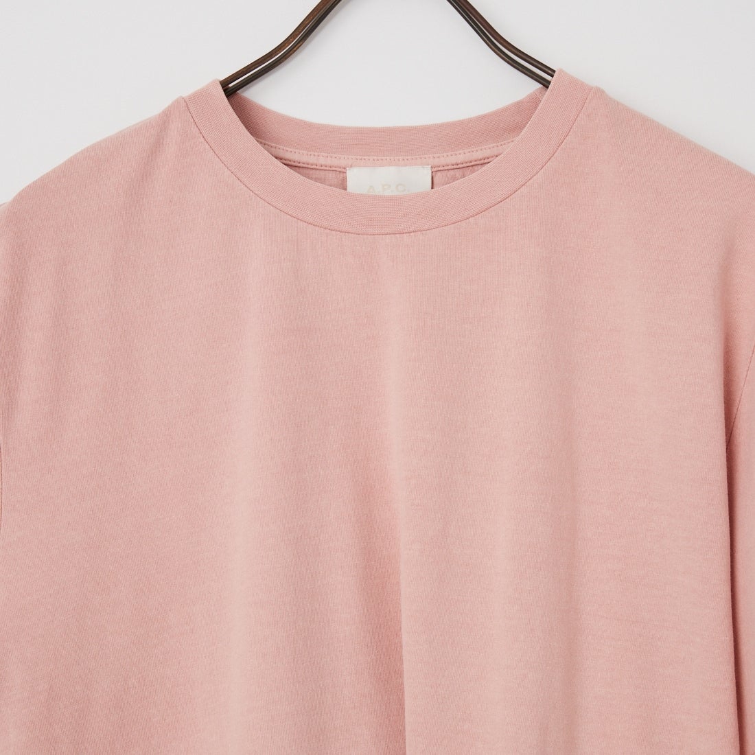 A.P.C. [アー・ペー・セー] バックプリントTシャツ [APC-PRINTEMPS-26] 72 ROSE