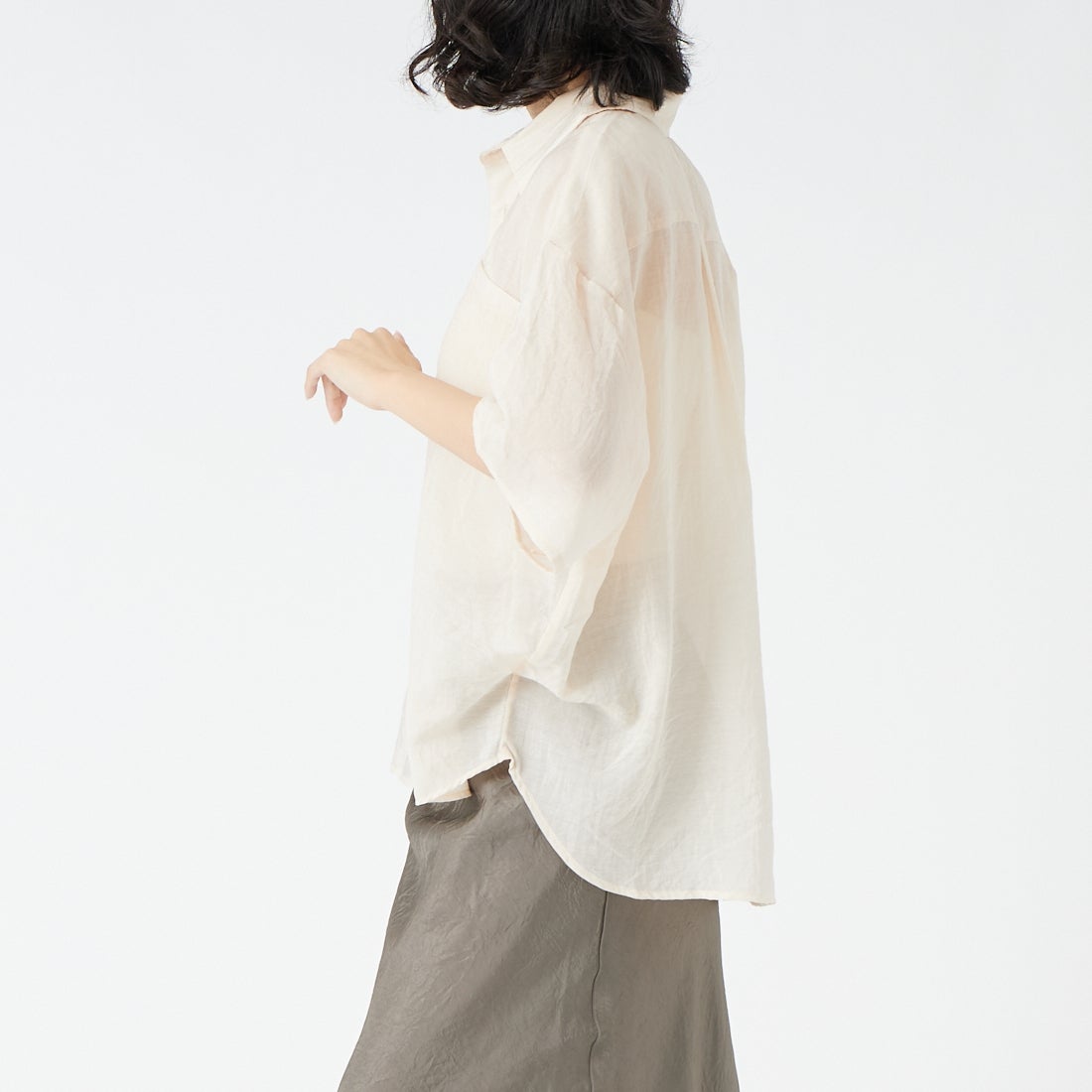 USINE [ユジーヌ] ショートスリーブシアーオーバーシャツ [IN10-SH-6] ﾍﾞｰｼﾞｭ &&モデル身長：162cm 着用サイズ：F&&