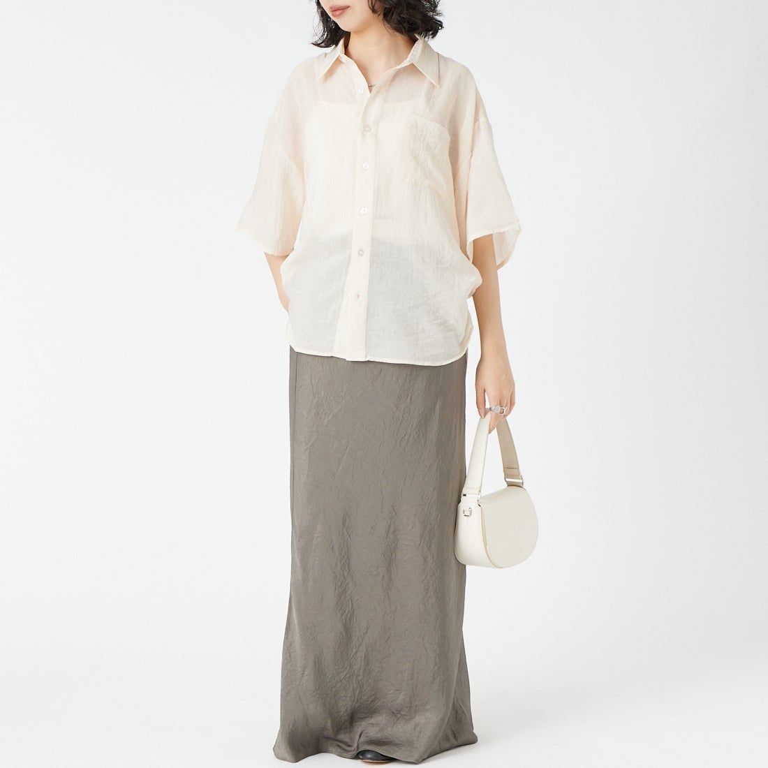 USINE [ユジーヌ] ショートスリーブシアーオーバーシャツ [IN10-SH-6] ﾍﾞｰｼﾞｭ &&モデル身長：162cm 着用サイズ：F&&
