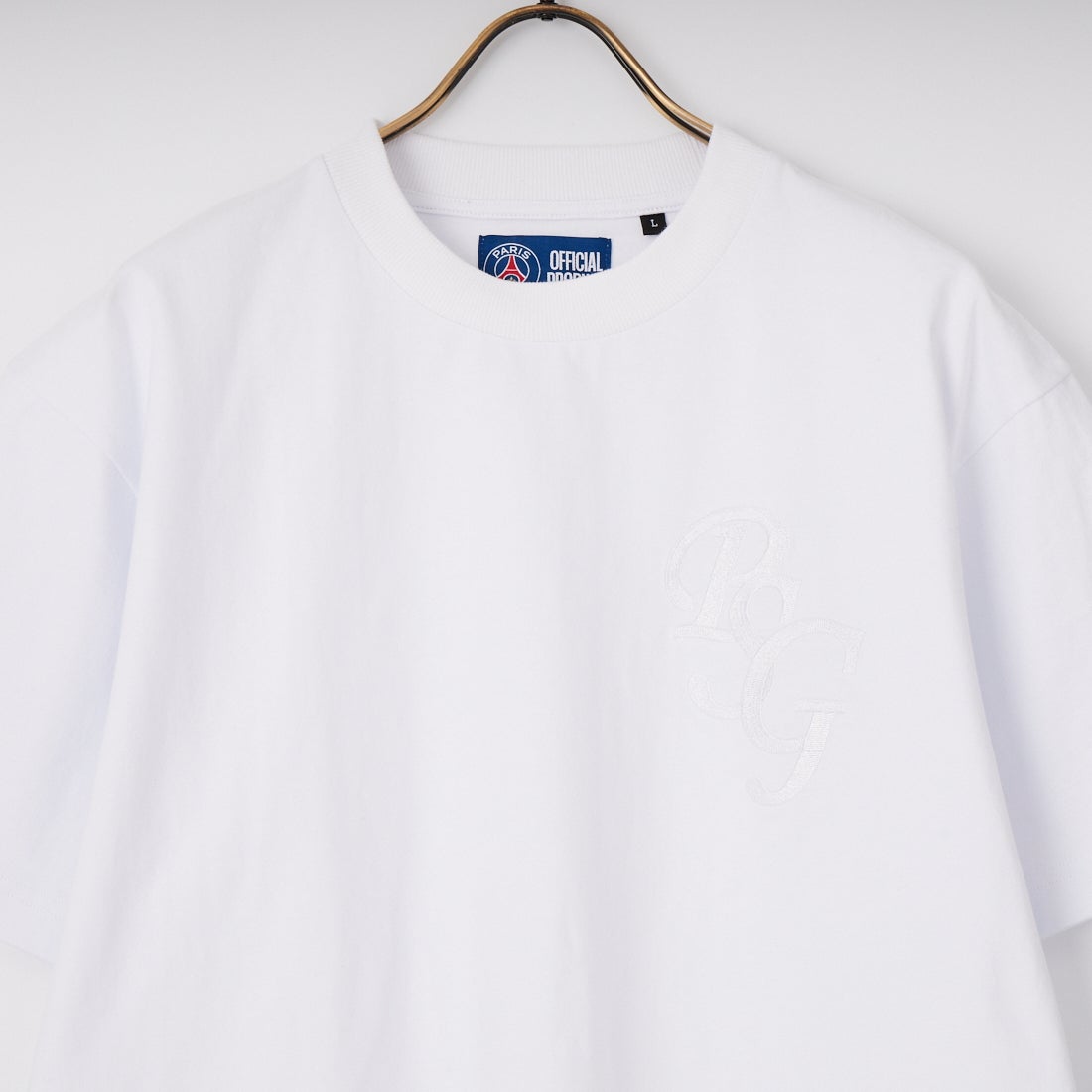 PARIS SAINT-GERMAN [パリ・サンジェルマン] 別注 ワンポイント刺繍ロゴ ショートスリーブTシャツ [PS0126SS0009-JF] WHITE