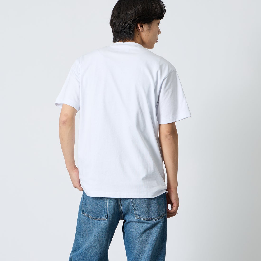 PARIS SAINT-GERMAN [パリ・サンジェルマン] 別注 フロント刺繍ロゴ ショートスリーブTシャツ [PS0126SS0010-JF] WHITE &&モデル身長：179cm 着用サイズ：L&&