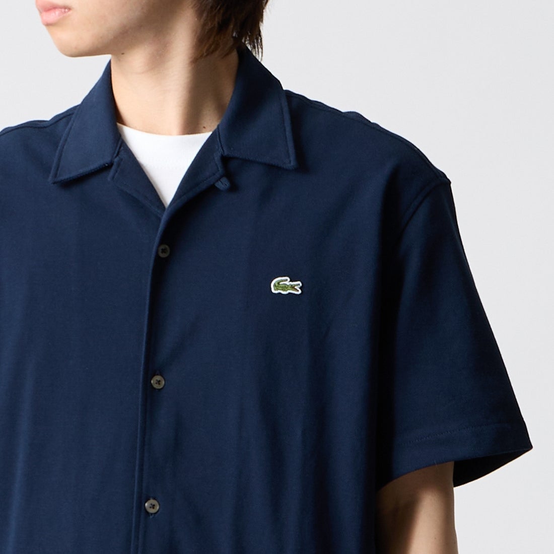LACOSTE [ラコステ] 鹿の子地オープンカラーシャツ [CH2347] 166 NAVY B &&モデル身長：177cm 着用サイズ：39&&