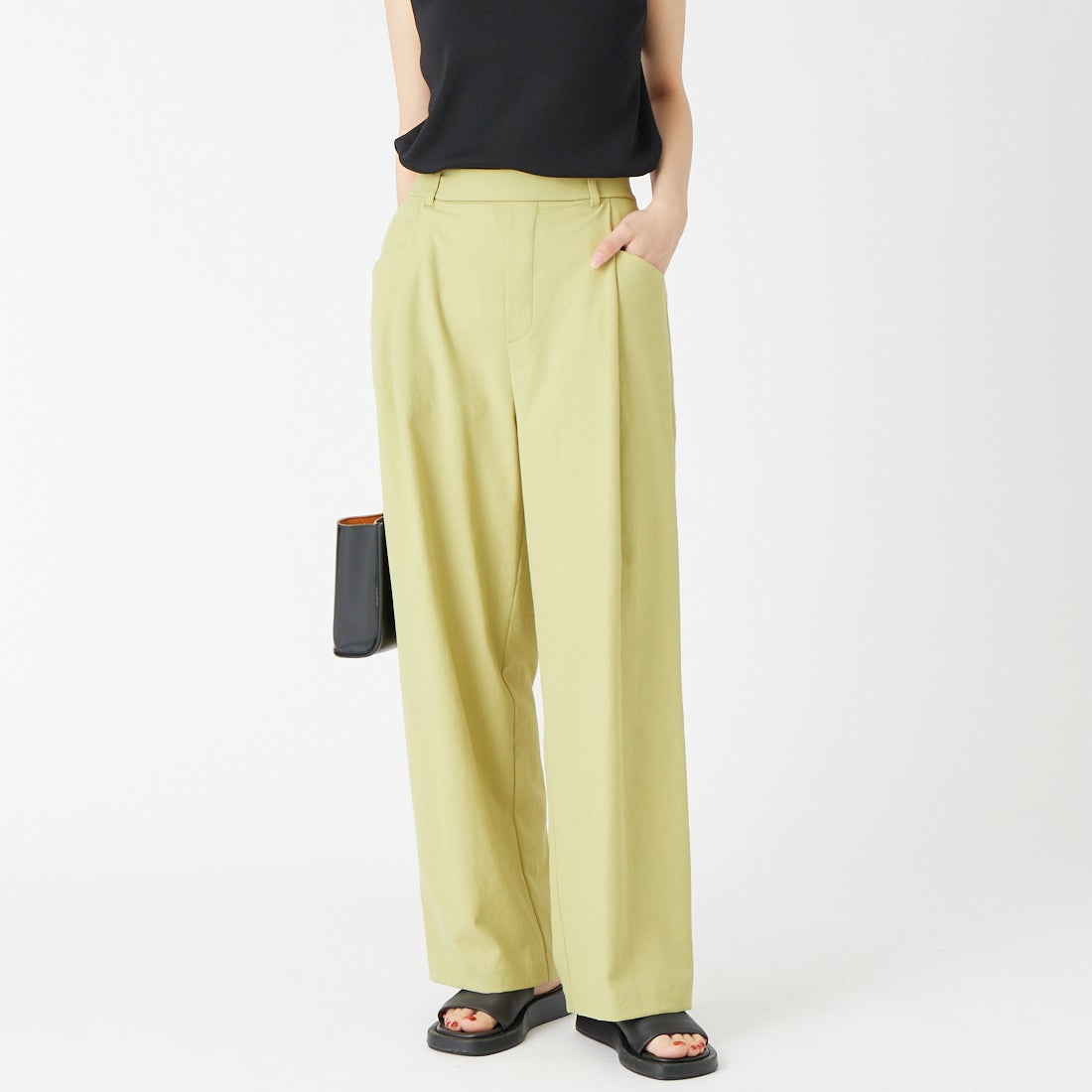 Jeans Factory Clothes [ジーンズファクトリークローズ] シェルタリングドライイージーワイドパンツ [21268056] 060 Lｸﾞﾘｰﾝ &&モデル身長：162cm 着用サイズ：36&&