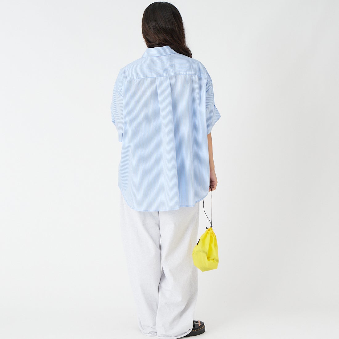 Jeans Factory Clothes [ジーンズファクトリークローズ] ショートスリーブ メンズライクビッグシャツ [IN8-SH-6] BLU ST &&モデル身長：162cm 着用サイズ：F&&