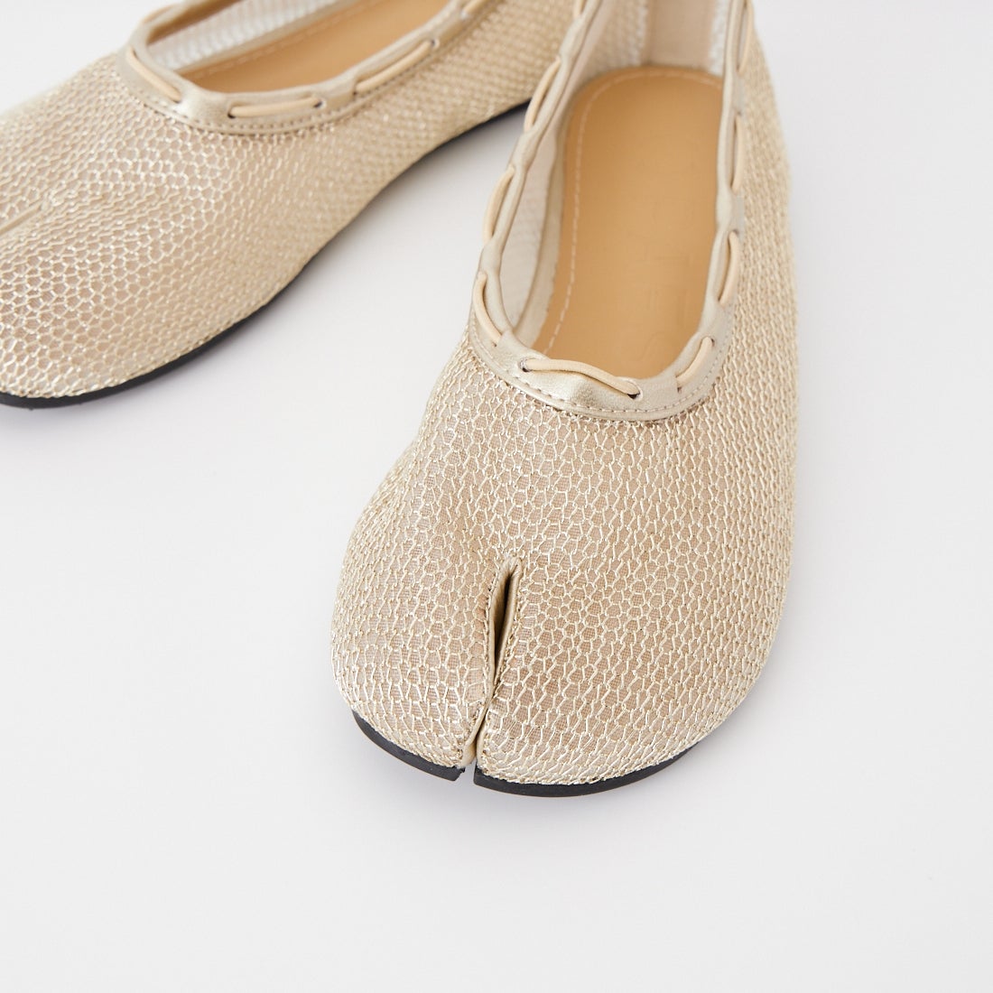 PAES [ペイズ] メッシュエア ストリングフラットシューズ [MESH-AIR-STRING-FLAT] GOLD
