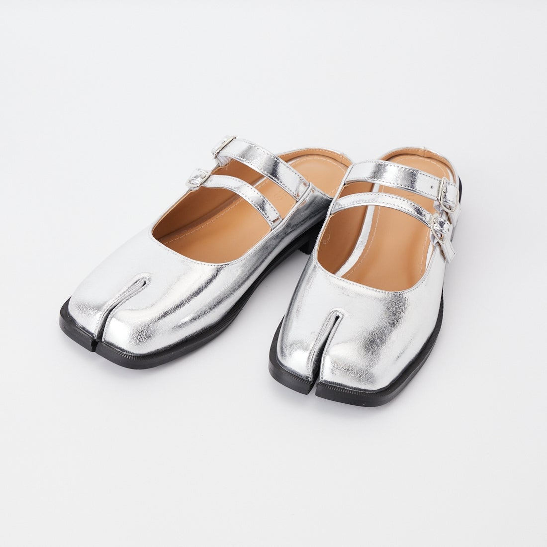 PAES [ペイズ] ダブルバックルミュール [DOUBLE-BUCKLE-MULE] SILVER