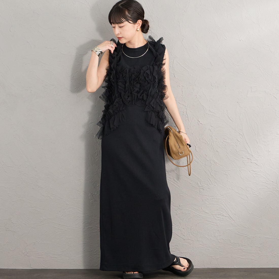 09 BLACK&&モデル身長：150cm 着用サイズ：F&&