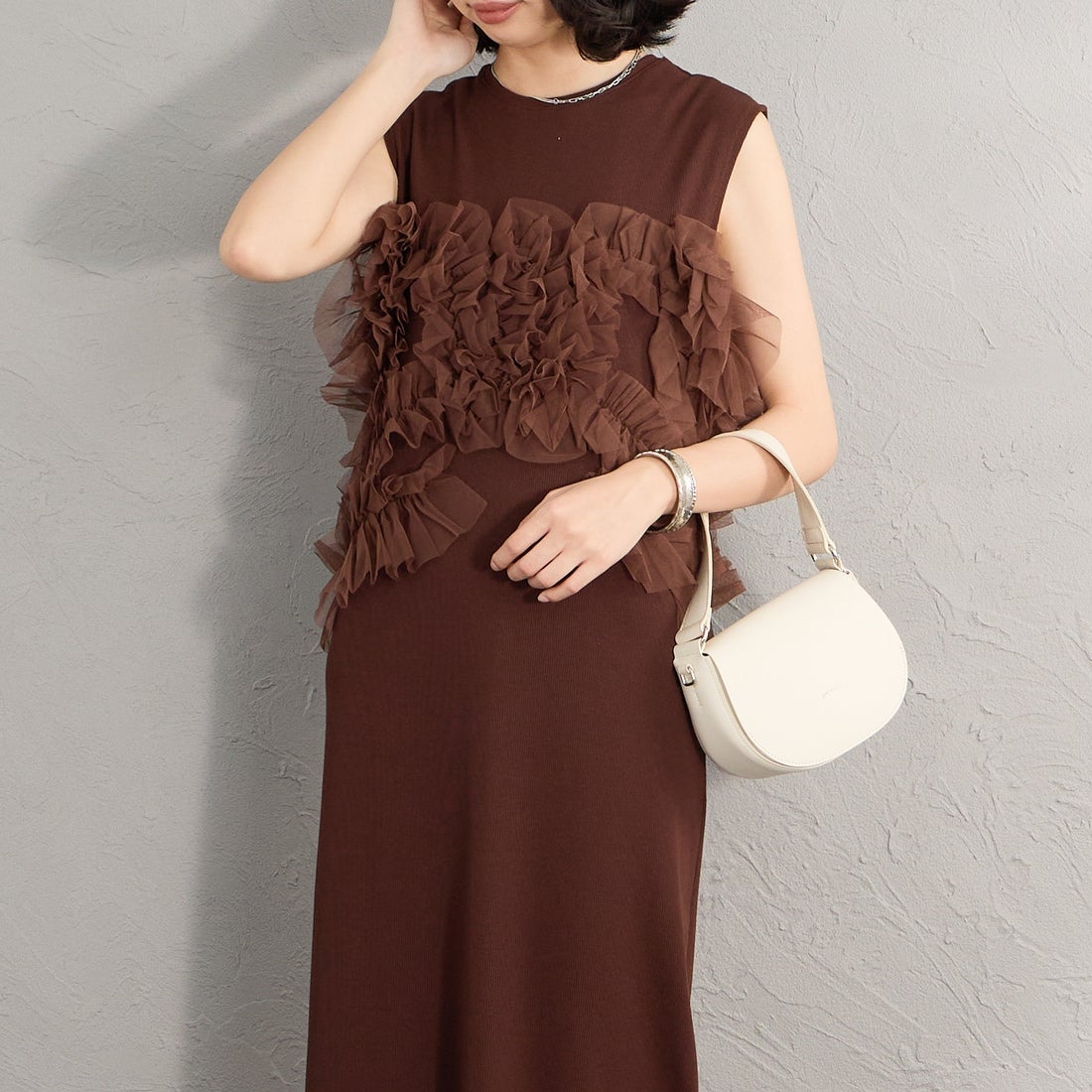 nenom [ネノム] マルチWAYチュールドッキングワンピース [NE26322013] 28 BROWN &&モデル身長：162cm 着用サイズ：F&&