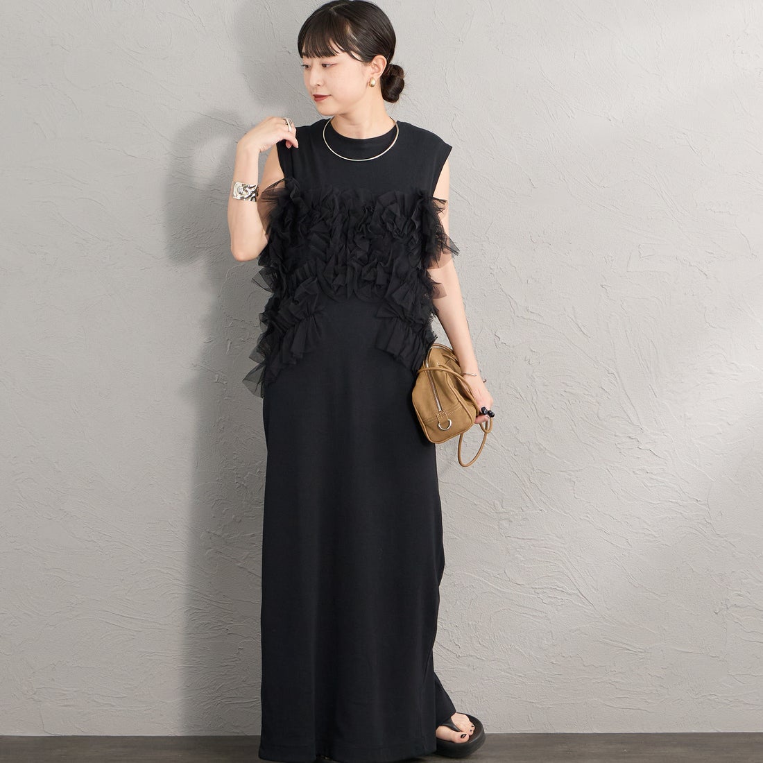 nenom [ネノム] マルチWAYチュールドッキングワンピース [NE26322013] 09 BLACK &&モデル身長：150cm 着用サイズ：F&&