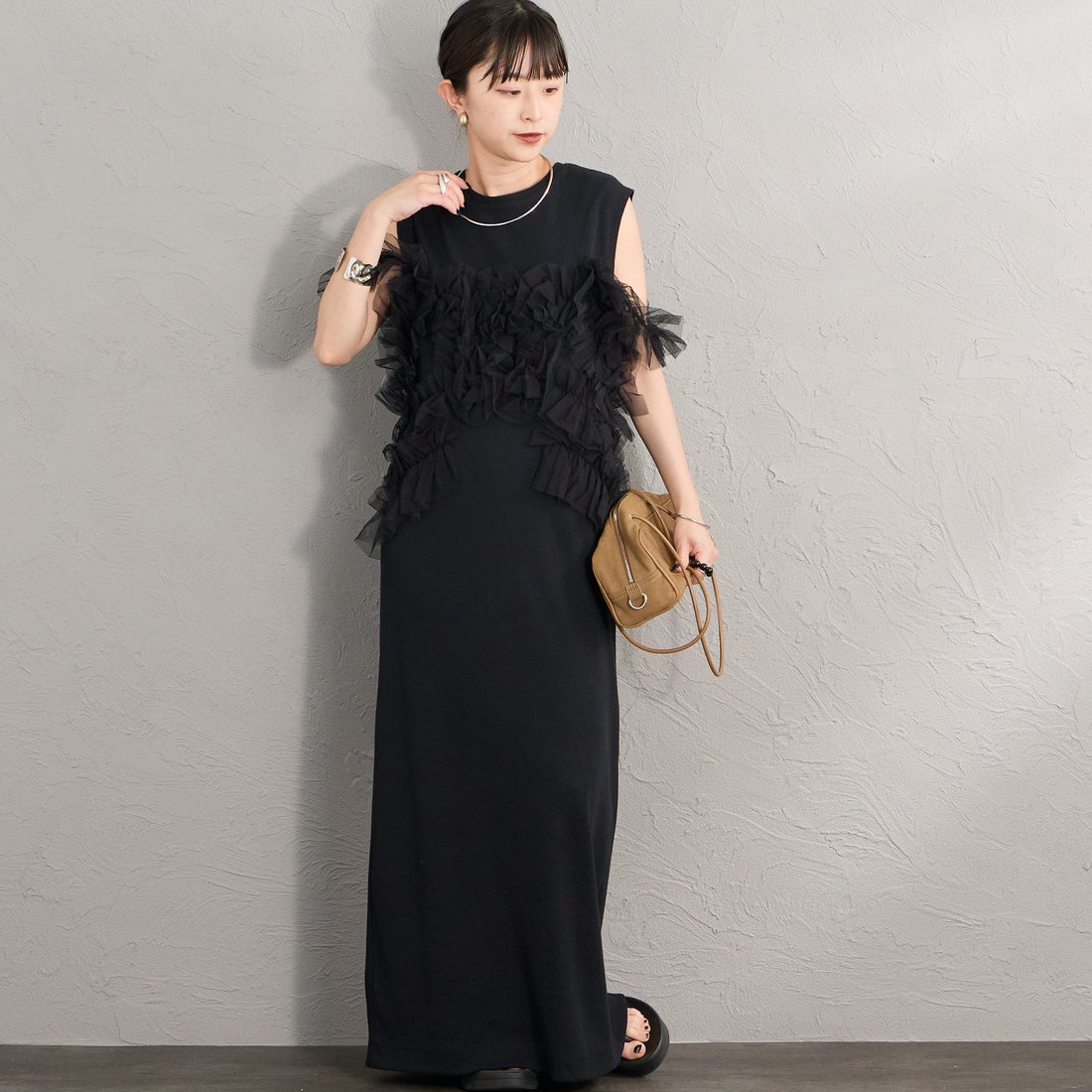 nenom [ネノム] マルチWAYチュールドッキングワンピース [NE26322013] 09 BLACK &&モデル身長：150cm 着用サイズ：F&&