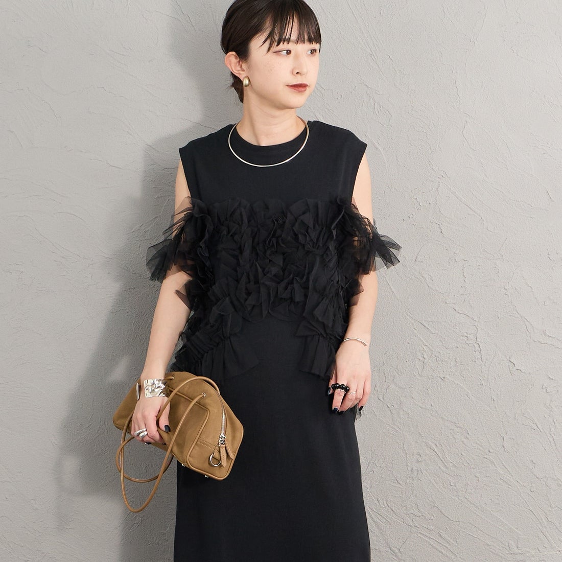 nenom [ネノム] マルチWAYチュールドッキングワンピース [NE26322013] 09 BLACK &&モデル身長：150cm 着用サイズ：F&&