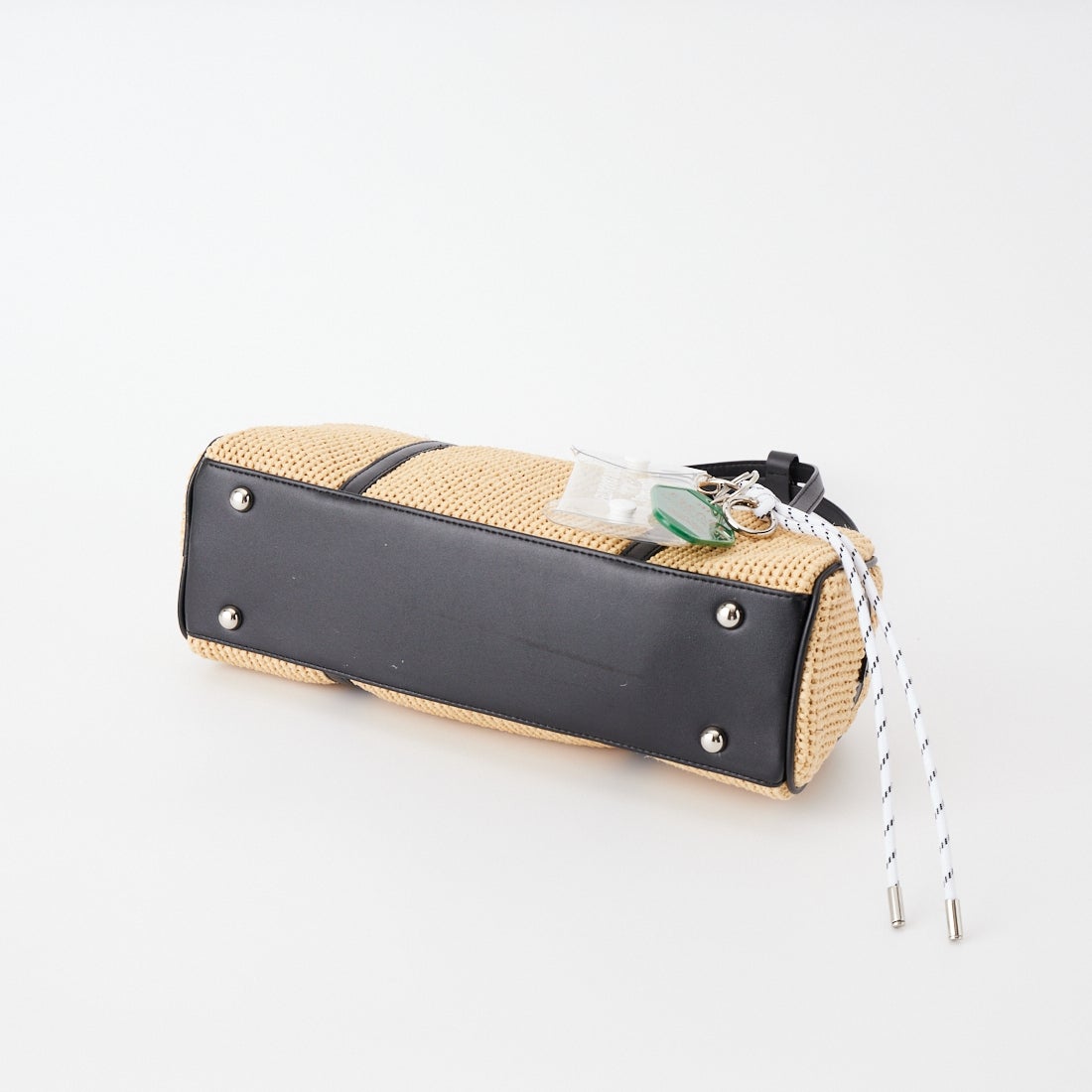story. [ストーリー] ポリエステル ロングボストンバッグM [3A-1862-4] 18 L.BEIGE