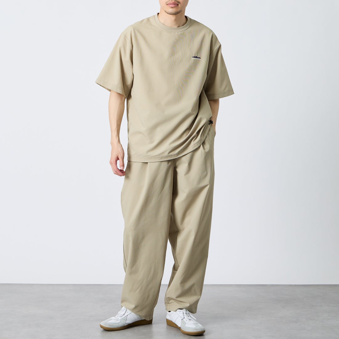 15 GREIGE&&モデル身長：168cm 着用サイズ：M&&