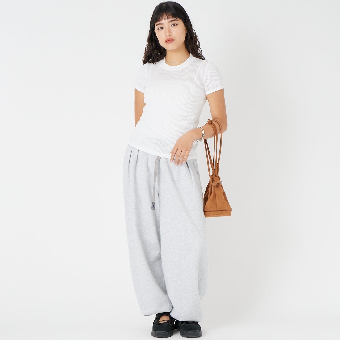 HOOP COOP [ホープコープ] ローゲージリブ ショートスリーブTシャツ [S26002] WHITE &&モデル身長：162cm 着用サイズ：ONE SIZE&&