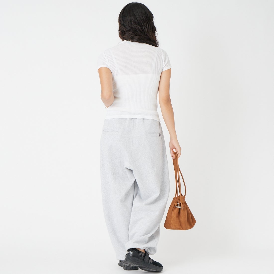 HOOP COOP [ホープコープ] ローゲージリブ ショートスリーブTシャツ [S26002] WHITE &&モデル身長：162cm 着用サイズ：ONE SIZE&&