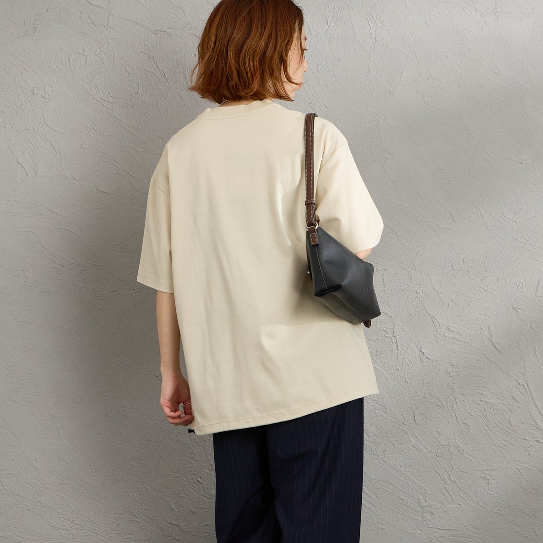 FRED PERRY [フレッドペリー] 別注 ワンポイントロゴ刺繍 ポンチドローコードTシャツ [FPM-26S-022JF] OATMEAL/AN &&モデル身長：158cm 着用サイズ：S&&