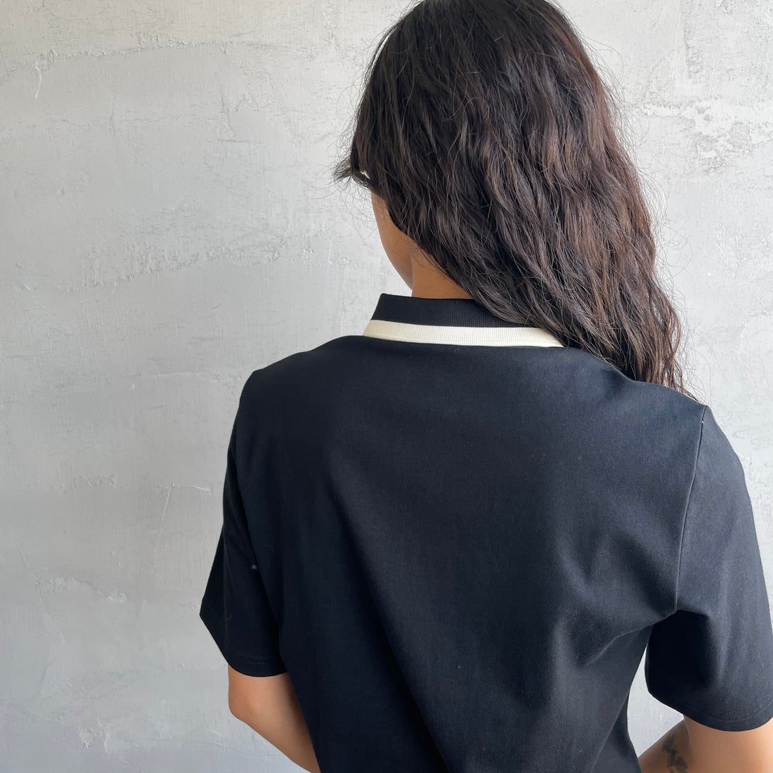 FRED PERRY [フレッドペリー] ボールドティップラインポロシャツ [G2182] 102 BLACK &&モデル身長：162cm 着用サイズ：10&&