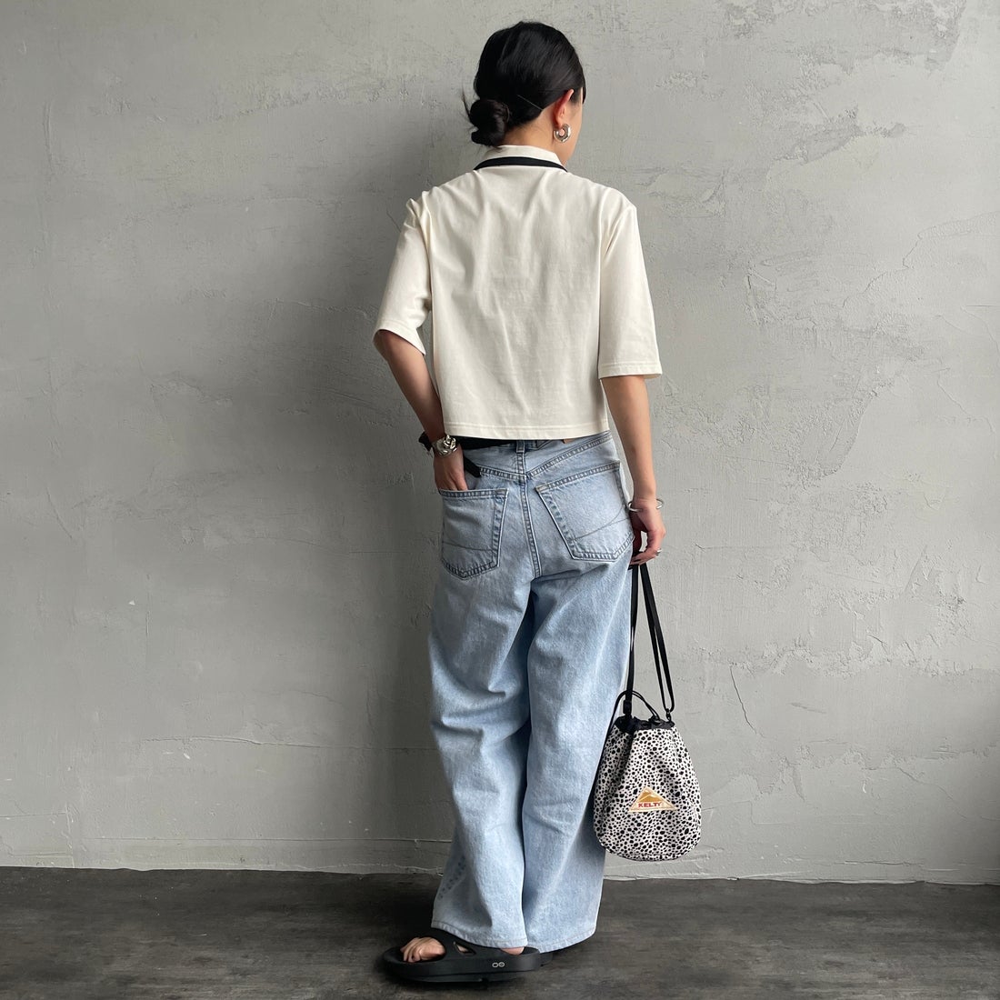 FRED PERRY [フレッドペリー] ボールドティップラインポロシャツ [G2182] 560 ECRU &&モデル身長：150cm 着用サイズ：10&&