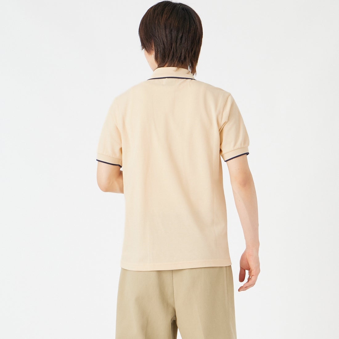 THE FOX [ザフォックス] 別注 ワンポイントロゴ ティップラインポロシャツ [JFU26SS-09-JF] ECRU &&モデル身長：177cm 着用サイズ：M&&