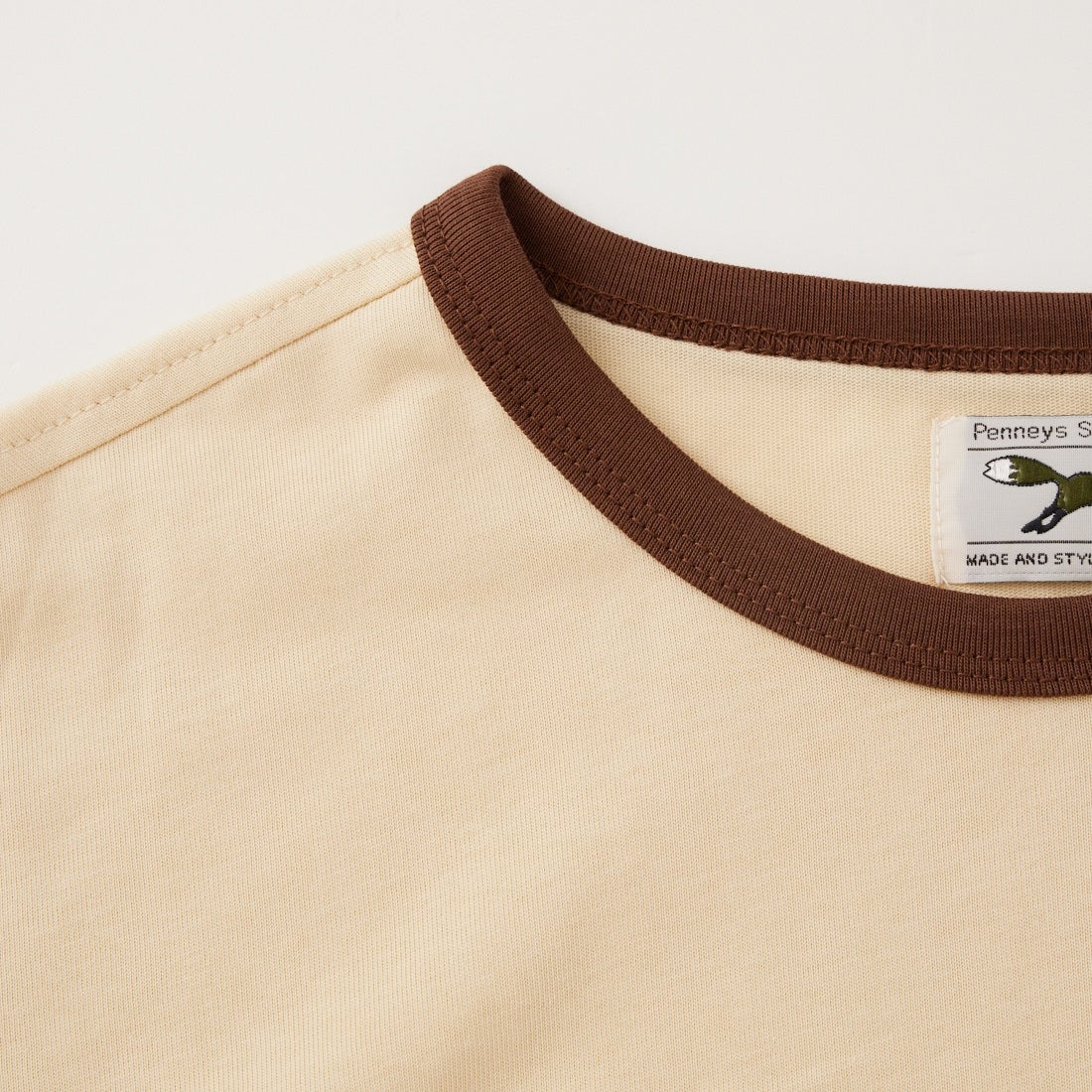 THE FOX [ザフォックス] 別注 ワンポイントロゴワッペン リンガーTシャツ [JFU26SS-10-JF] BEIGE
