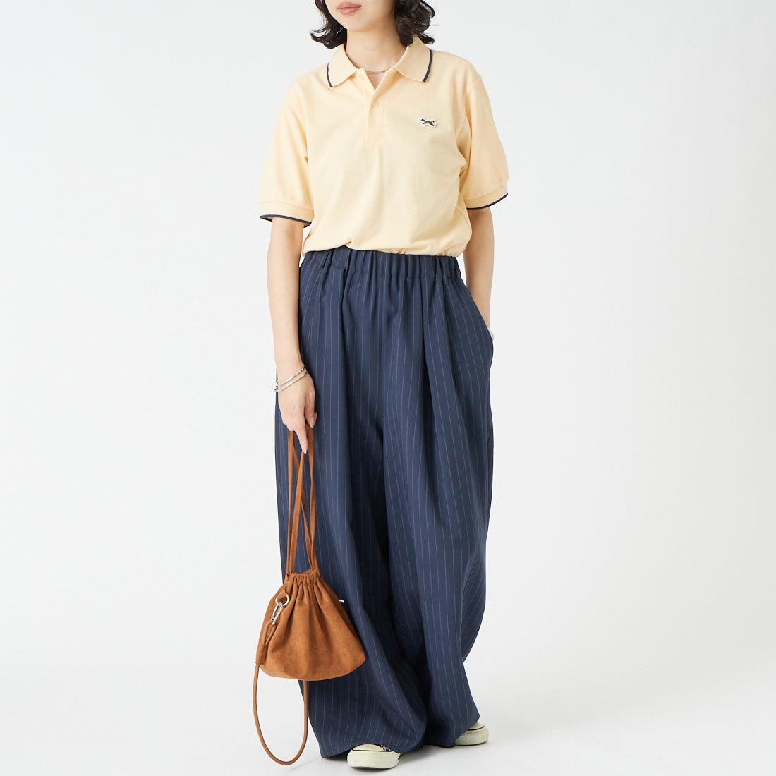 THE FOX [ザフォックス] 別注 ワンポイントロゴ ティップラインポロシャツ [JFU26SS-09-JF] ECRU &&モデル身長：162cm 着用サイズ：S&&