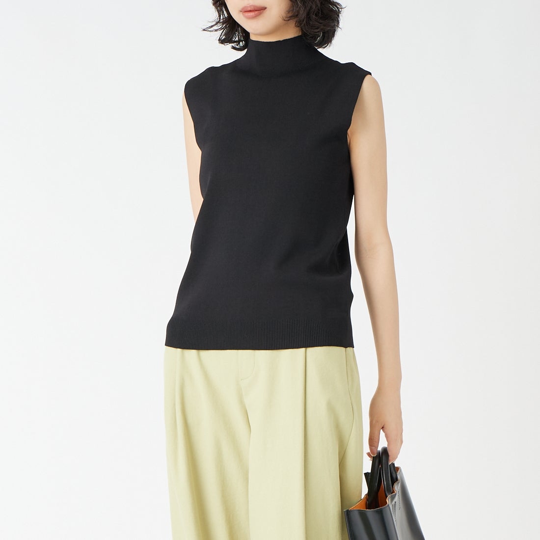004 ﾌﾞﾗｯｸ&&モデル身長：162cm 着用サイズ：F&&