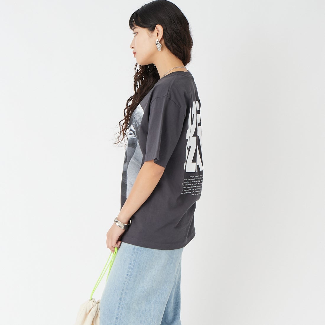 WALLA WALLA SPORT [ワラワラスポーツ] ショートスリーブ フォトプリント丸胴Tシャツ [PRINTABLE-TUBE-TEE] KISS &&モデル身長：162cm 着用サイズ：S&&