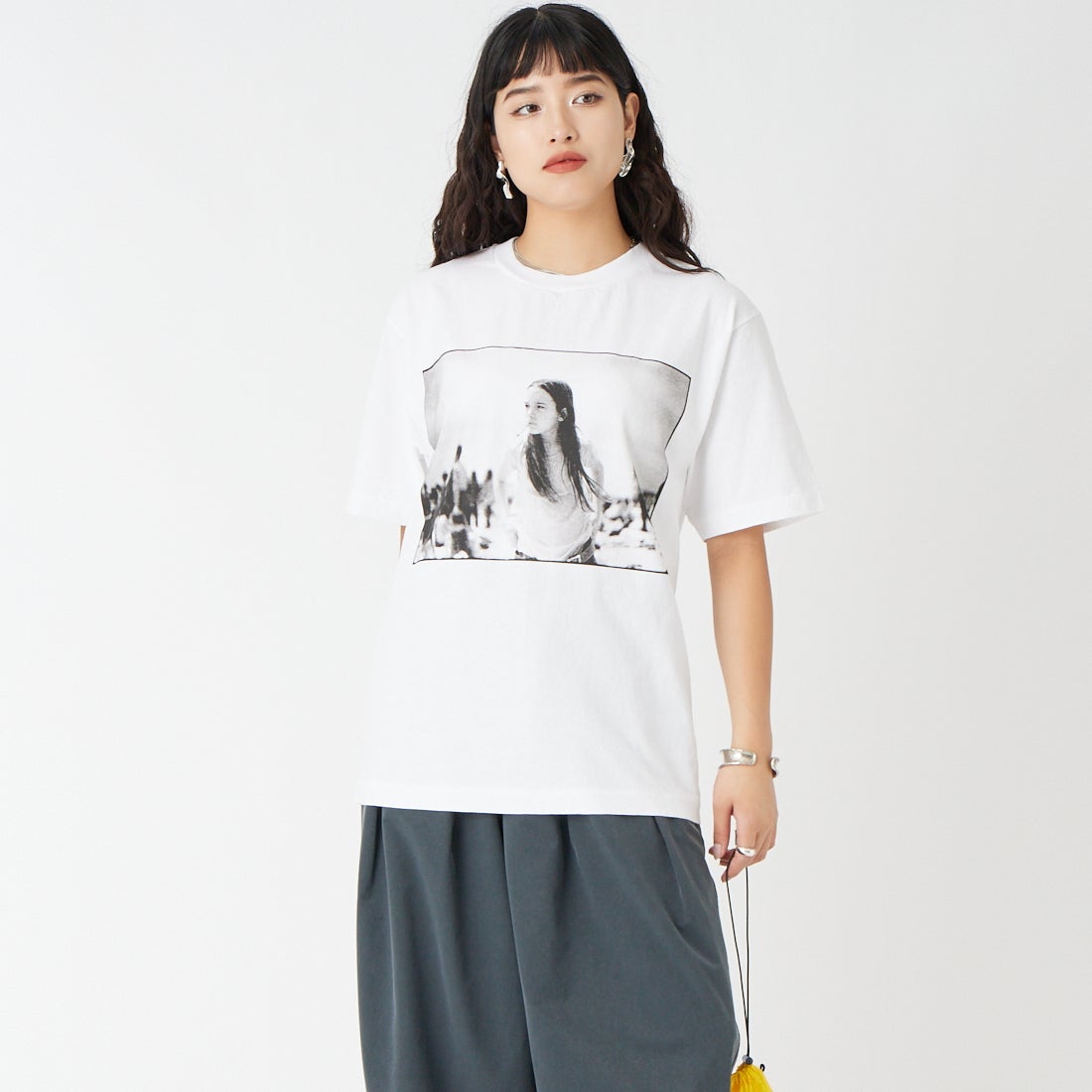 WALLA WALLA SPORT [ワラワラスポーツ] ショートスリーブ フォトプリント丸胴Tシャツ [PRINTABLE-TUBE-TEE] PRISCILLA &&モデル身長：162cm 着用サイズ：S&&