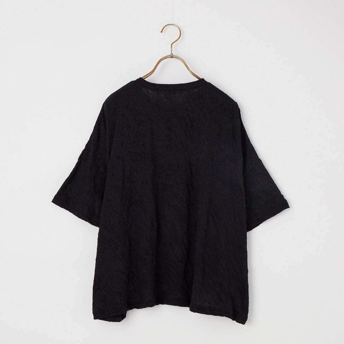 tumugu: [ツムグ] ワッシャーライトプリントTシャツ [TC26208] 99 BLACK