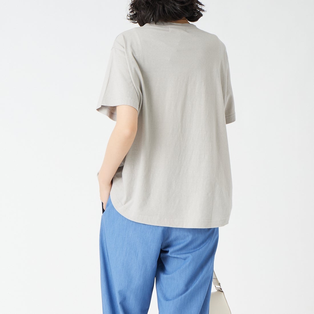 tumugu: [ツムグ] ラフィ天竺 プリントTシャツ [TC26202] 80 L.GRAY &&モデル身長：162cm 着用サイズ：F&&