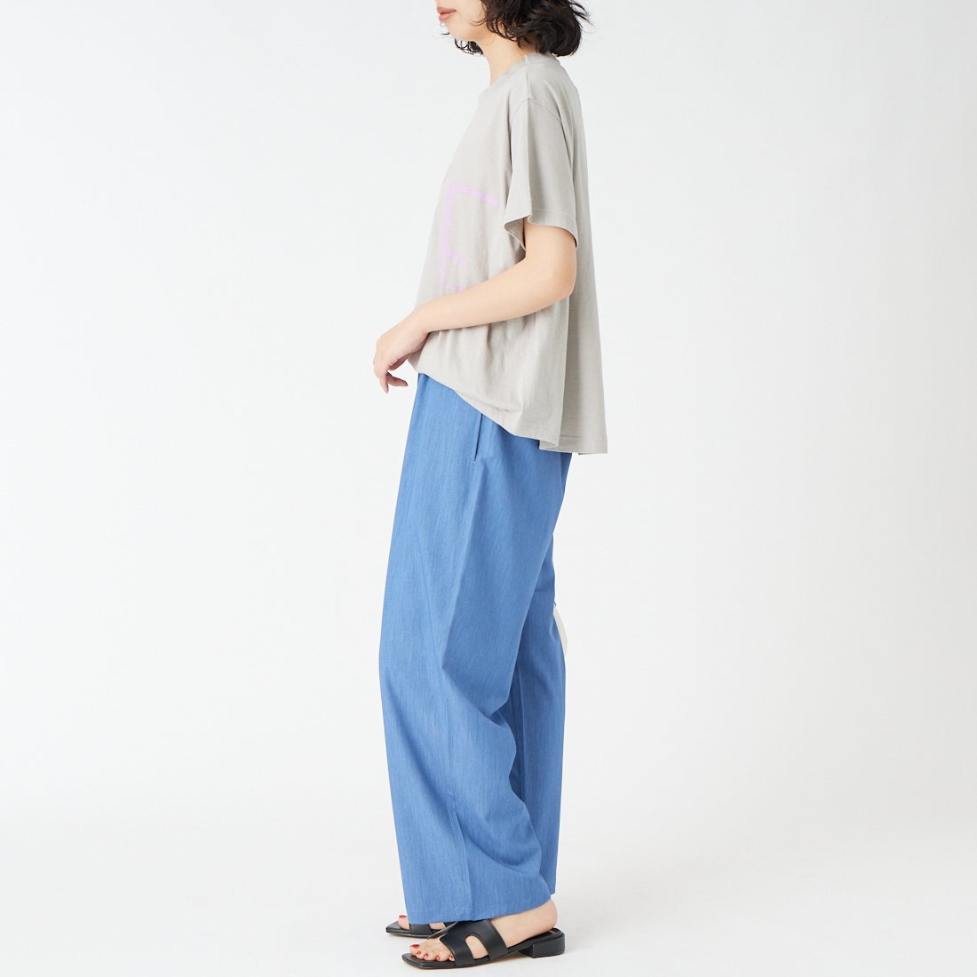 tumugu: [ツムグ] ラフィ天竺 プリントTシャツ [TC26202] 80 L.GRAY &&モデル身長：162cm 着用サイズ：F&&