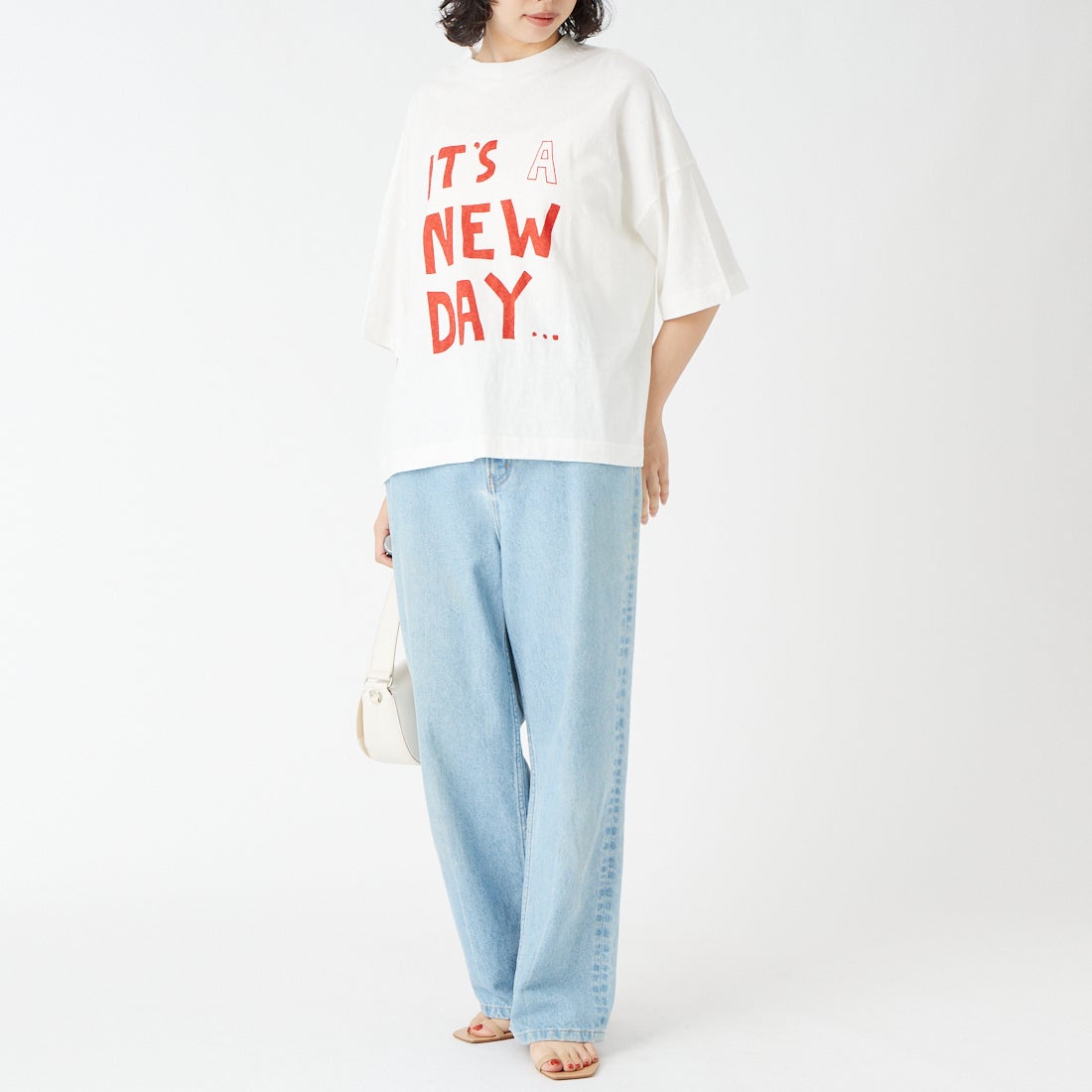 tumugu: [ツムグ] ラフィ天竺 プリントTシャツ [TC26203] 02 OFF &&モデル身長：162cm 着用サイズ：F&&