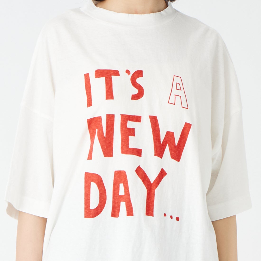 tumugu: [ツムグ] ラフィ天竺 プリントTシャツ [TC26203] 02 OFF &&モデル身長：162cm 着用サイズ：F&&