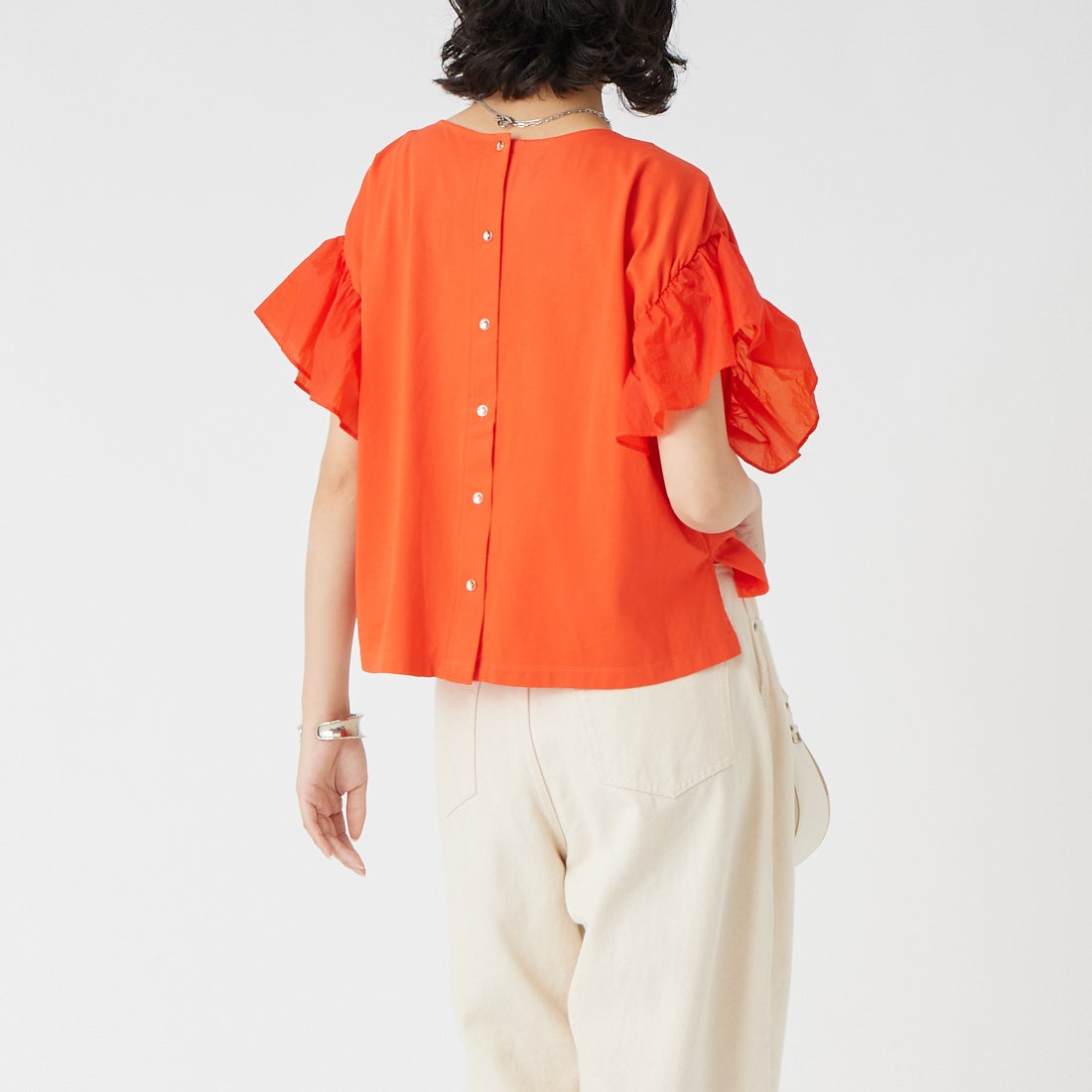 Jf Ready Made [ジェイエフレディメイド] コットンシルケット天竺 2WAY袖フリルTシャツ [736319] ｵﾚﾝｼﾞ &&モデル身長：162cm 着用サイズ：F&&
