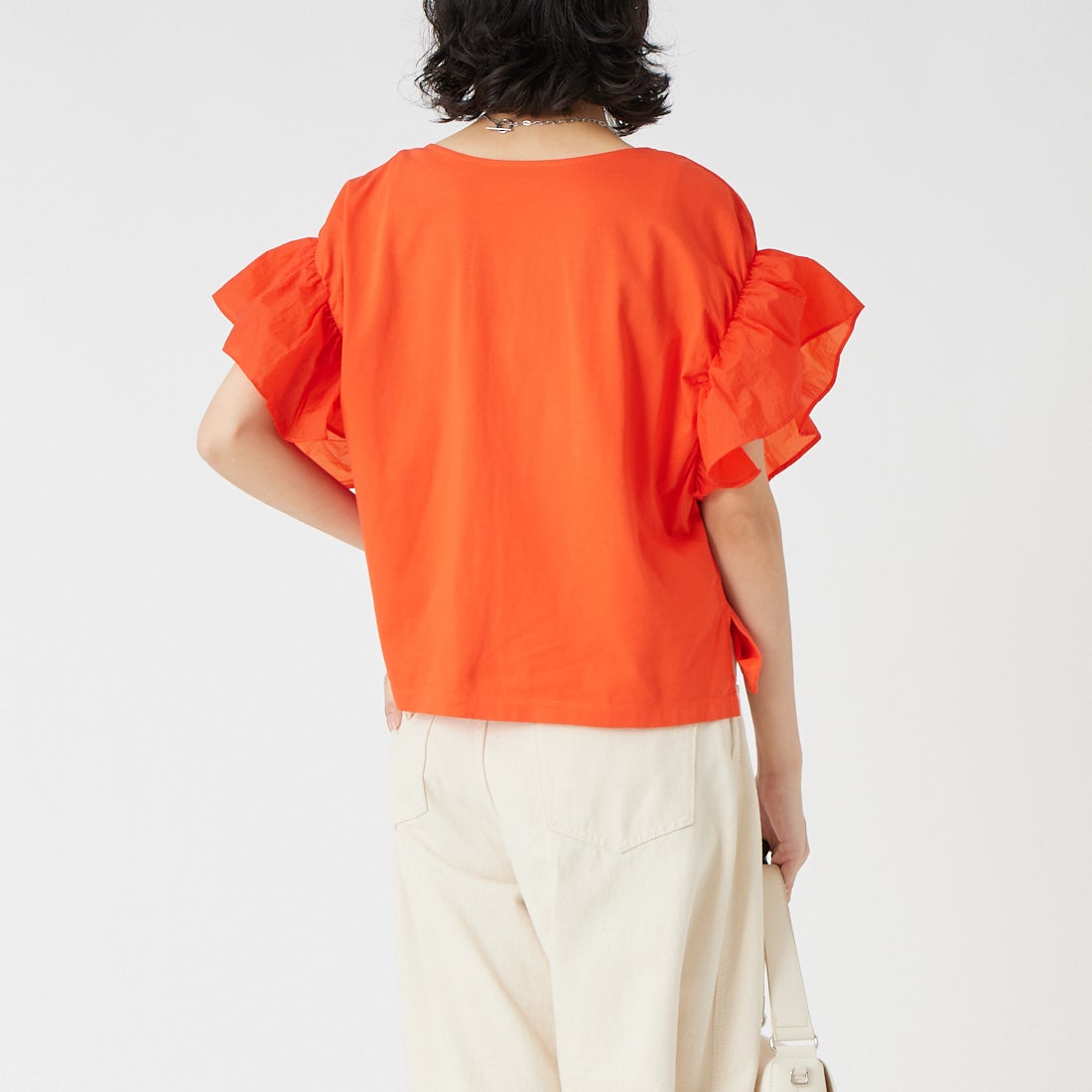 Jf Ready Made [ジェイエフレディメイド] コットンシルケット天竺 2WAY袖フリルTシャツ [736319] ｵﾚﾝｼﾞ &&モデル身長：162cm 着用サイズ：F&&
