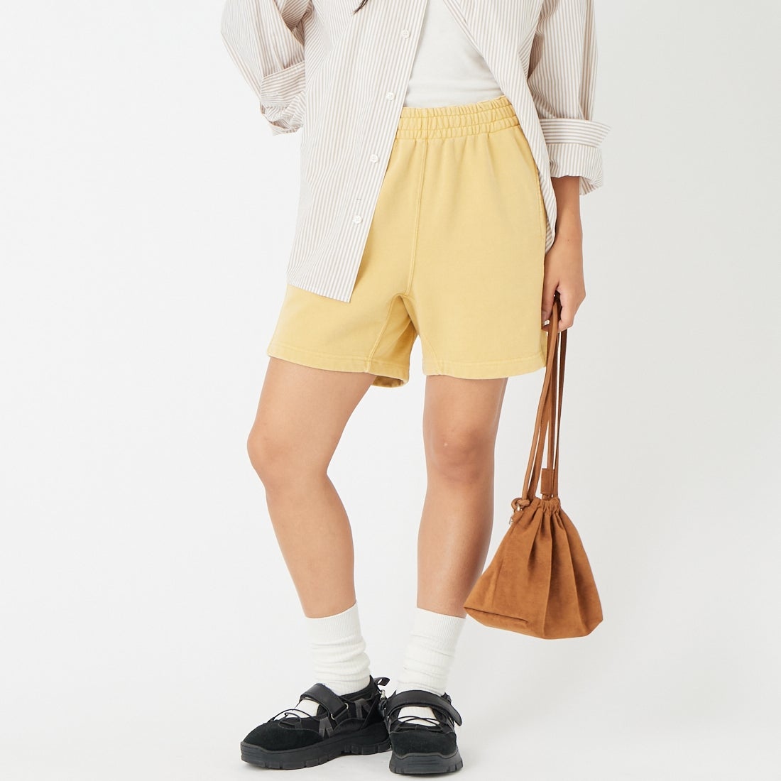 REMI RELIEF [レミレリーフ] SP加工裏毛ショーツ [RN3036SDQ] YELLOW &&モデル身長：162cm 着用サイズ：S&&